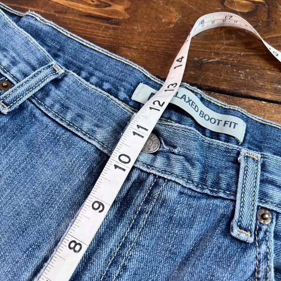 Gap Men's Relaxed Fit Boot Cut Jeans Light Wash Cotton Denim Size 36x29 - Picture 7 of 10